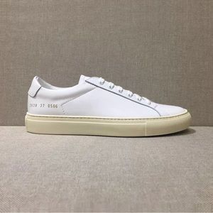 Men’s white leather tennis shoes - Beautiful and minimal!
